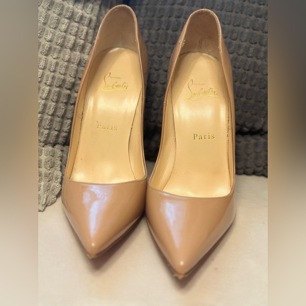 Christian Louboutin Nude So Kate Heels